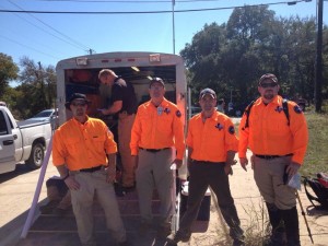 TEXSAR Members at the Onion Creek Search